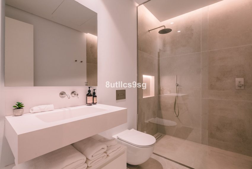 R4922260-Villa-For-Sale-Nueva-Andalucia-Detached-5-Beds-844-Built-18
