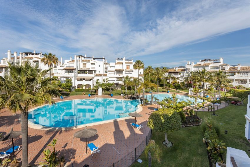 R4929973-Apartment-For-Sale-San-Pedro-de-Alcantara-Ground-Floor-5-Beds-198-Built-1