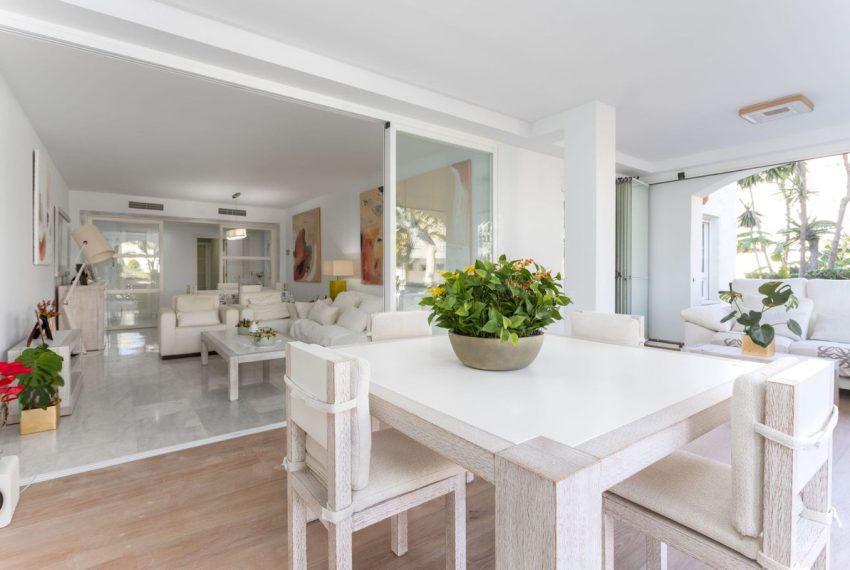 R4929973-Apartment-For-Sale-San-Pedro-de-Alcantara-Ground-Floor-5-Beds-198-Built-9