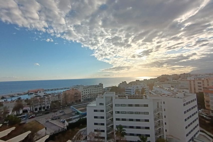 R4950766-Apartment-For-Sale-Marbella-Penthouse-2-Beds-97-Built