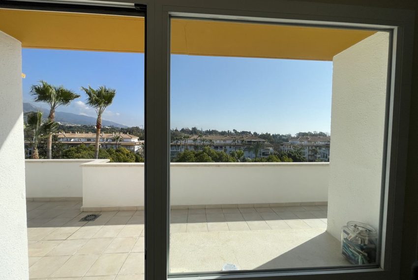 R4968712-Apartment-For-Sale-Nueva-Andalucia-Penthouse-2-Beds-81-Built-19