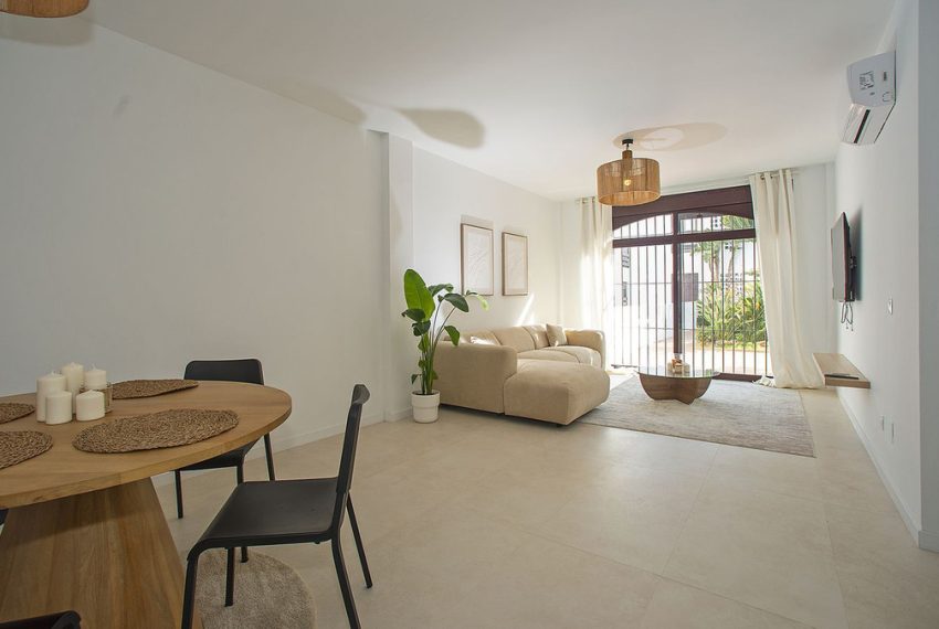 R4969780-Apartment-For-Sale-Nueva-Andalucia-Ground-Floor-2-Beds-108-Built-14