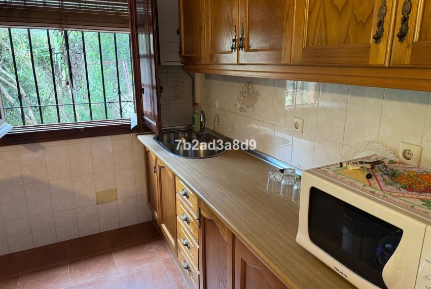 R4974307-Villa-For-Sale-Estepona-Finca-4-Beds-160-Built-5