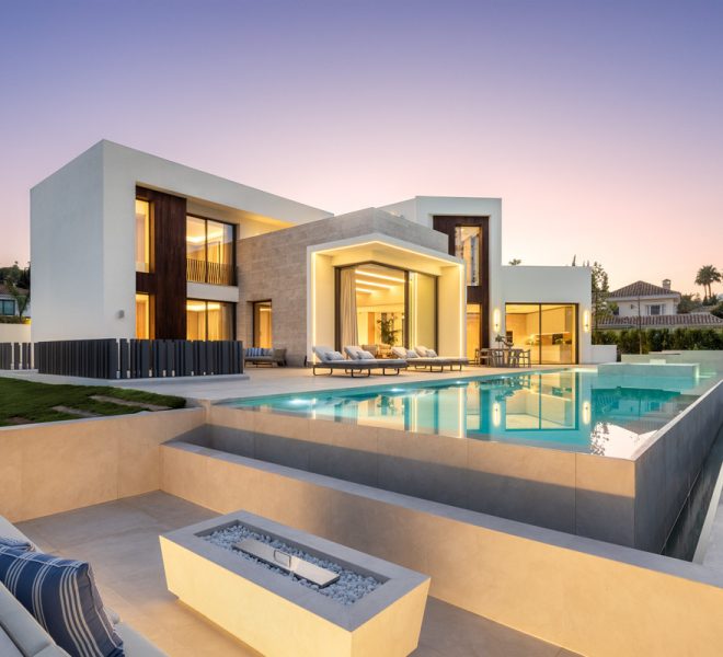 R4993177-Image 1-Detached - 5 Beds - 627 Built