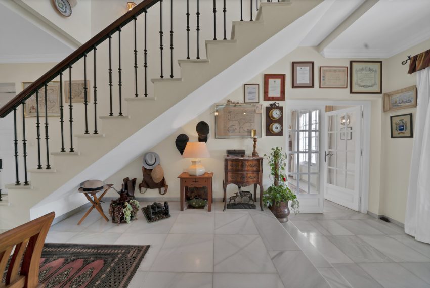 R4993696-Villa-For-Sale-Las-Brisas-Detached-6-Beds-521-Built-4