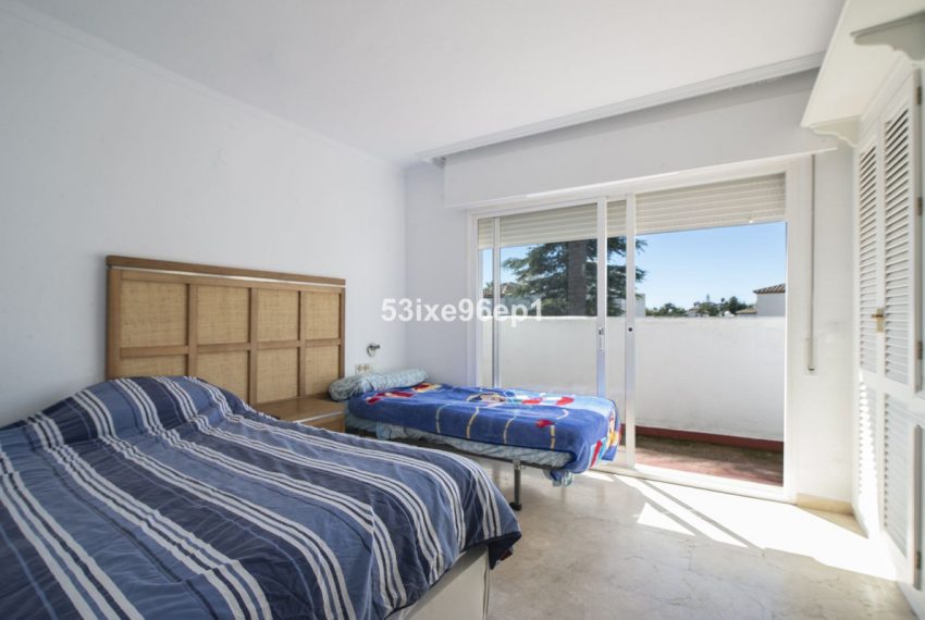 R5005567-Villa-For-Sale-New-Golden-Mile-Semi-Detached-5-Beds-153-Built-13