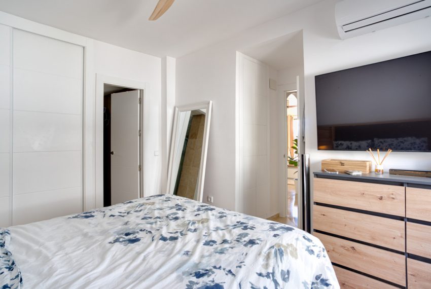 R5006638-Apartment-For-Sale-The-Golden-Mile-Middle-Floor-2-Beds-120-Built-16
