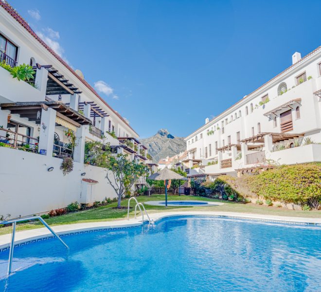 R5006638-Image 1-Middle Floor - 2 Beds - 120 Built