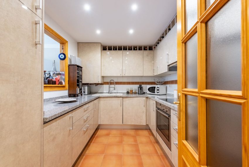 R5009593-Apartment-For-Sale-Benahavis-Middle-Floor-2-Beds-105-Built-3