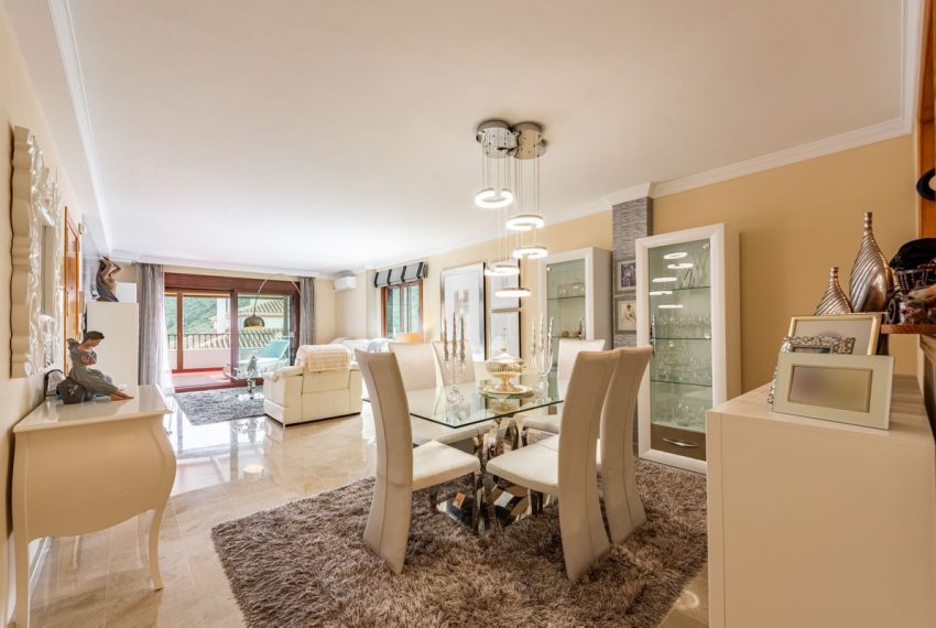 R5009593-Apartment-For-Sale-Benahavis-Middle-Floor-2-Beds-105-Built-4