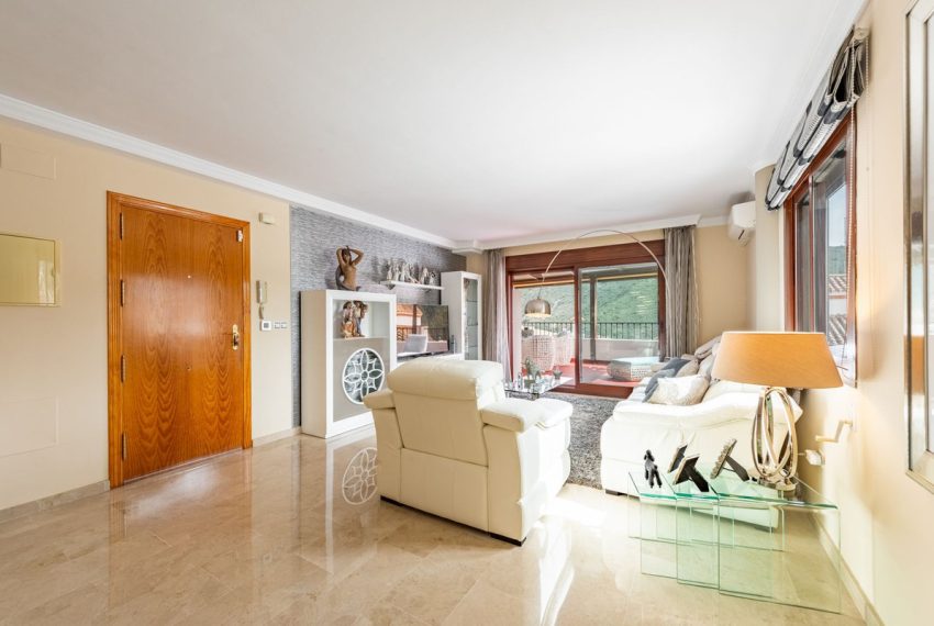 R5009593-Apartment-For-Sale-Benahavis-Middle-Floor-2-Beds-105-Built-5