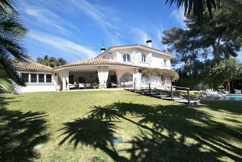 R5018602-Villa-For-Sale-The-Golden-Mile-Detached-5-Beds-600-Built-10