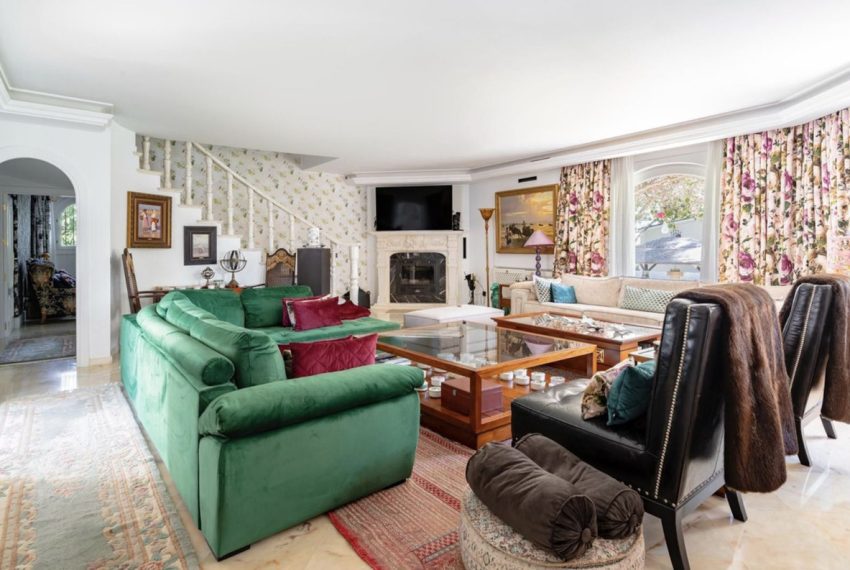 R5018602-Villa-For-Sale-The-Golden-Mile-Detached-5-Beds-600-Built-16