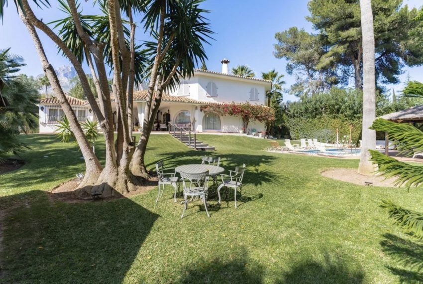 R5018602-Villa-For-Sale-The-Golden-Mile-Detached-5-Beds-600-Built-6