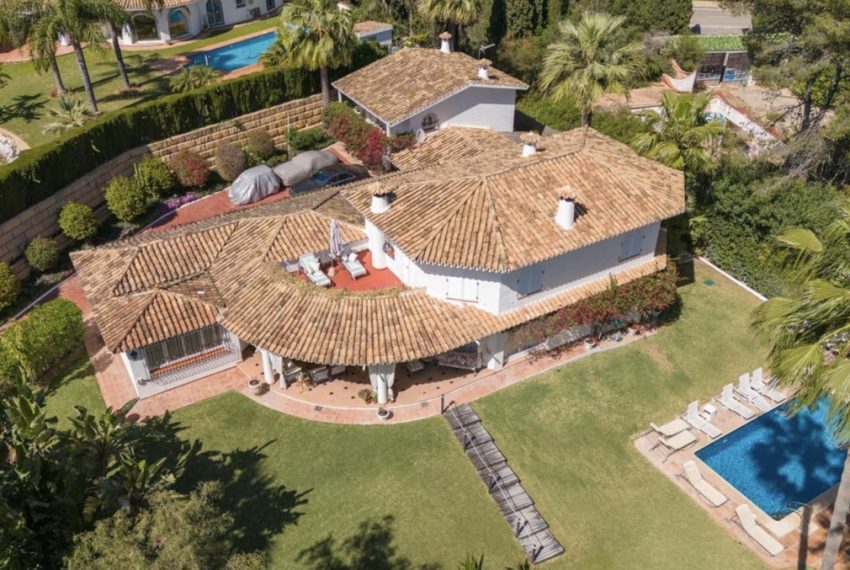 R5018602-Villa-For-Sale-The-Golden-Mile-Detached-5-Beds-600-Built
