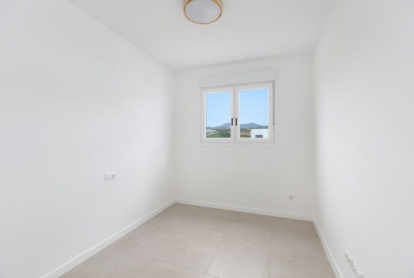R5026192-Apartment-For-Sale-Estepona-Penthouse-3-Beds-100-Built-11