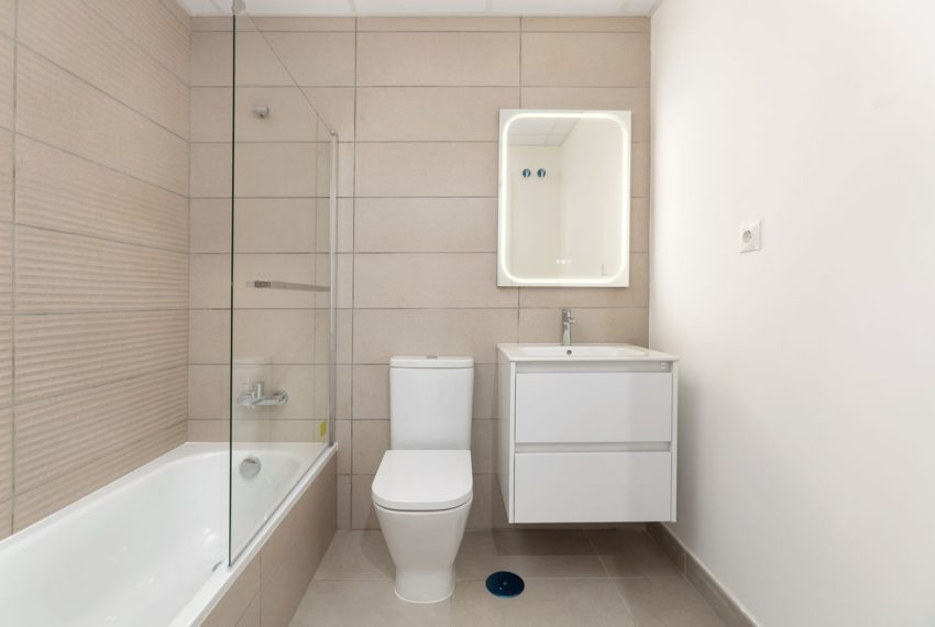 R5026192-Apartment-For-Sale-Estepona-Penthouse-3-Beds-100-Built-12
