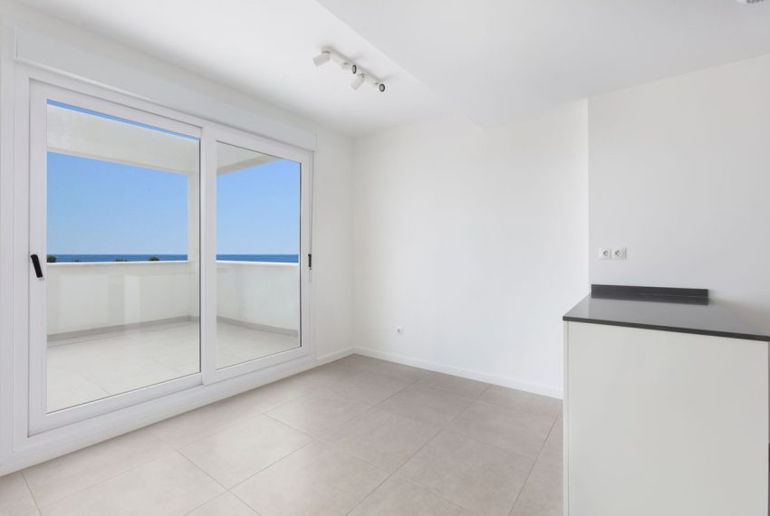 R5026192-Apartment-For-Sale-Estepona-Penthouse-3-Beds-100-Built-2