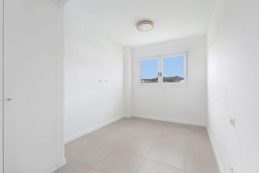 R5026192-Apartment-For-Sale-Estepona-Penthouse-3-Beds-100-Built-8