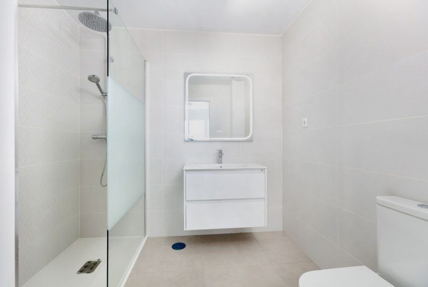 R5026192-Apartment-For-Sale-Estepona-Penthouse-3-Beds-100-Built-9