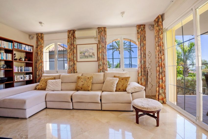 R5026291-Villa-For-Sale-La-Cala-Golf-Detached-5-Beds-464-Built-1