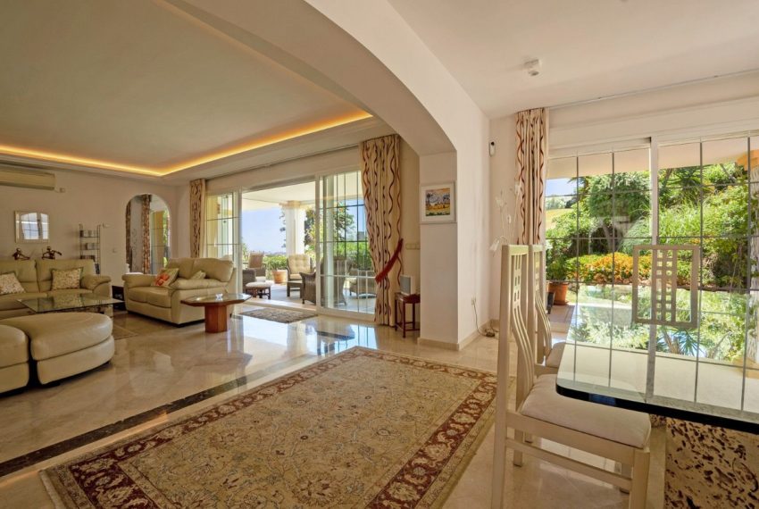 R5026291-Villa-For-Sale-La-Cala-Golf-Detached-5-Beds-464-Built-2