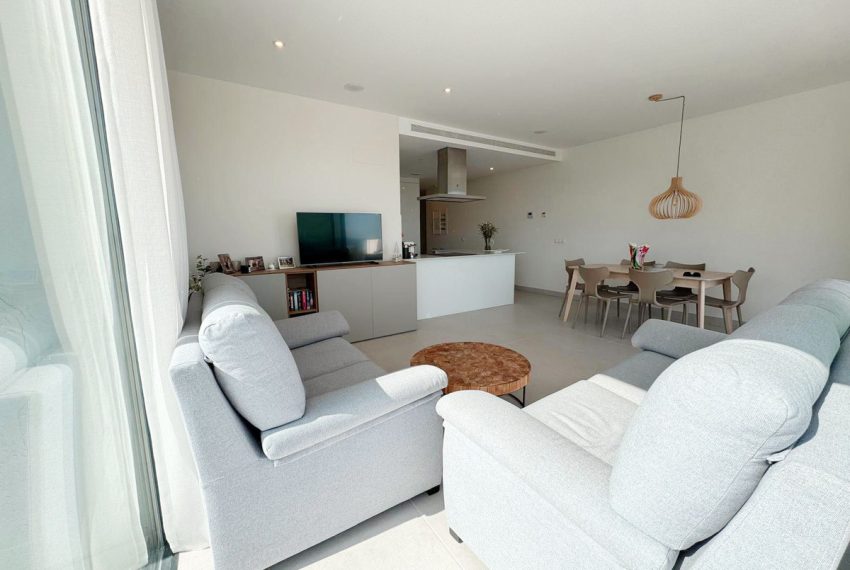 R5027092-Apartment-For-Sale-Estepona-Penthouse-3-Beds-135-Built-11