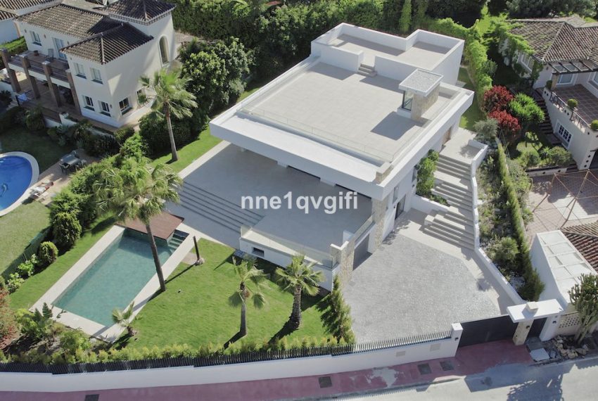 R5032297-Villa-For-Sale-Guadalmina-Alta-Detached-4-Beds-468-Built-14