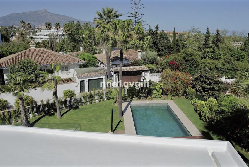 R5032297-Villa-For-Sale-Guadalmina-Alta-Detached-4-Beds-468-Built-18