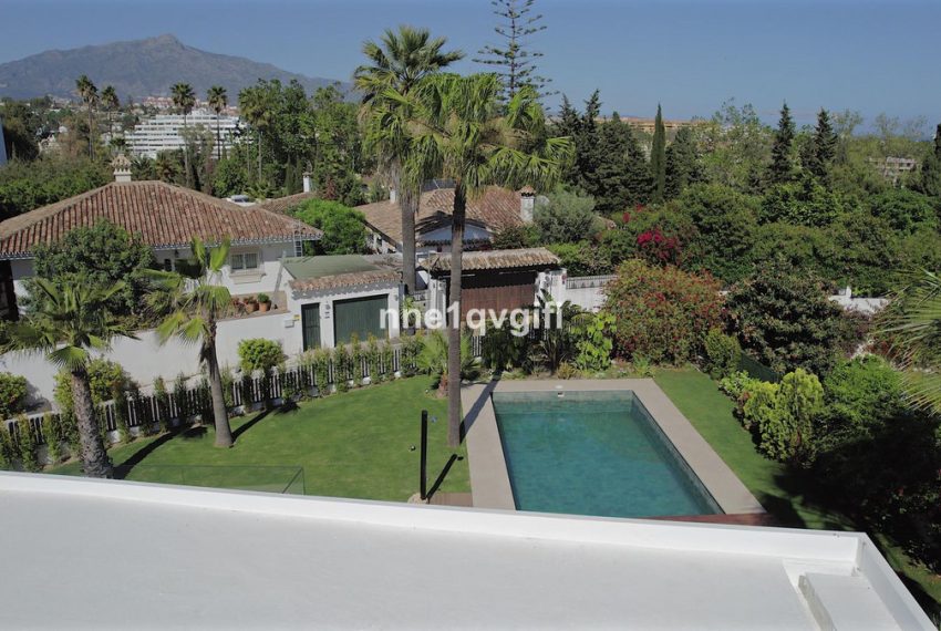 R5032297-Villa-For-Sale-Guadalmina-Alta-Detached-4-Beds-468-Built-6