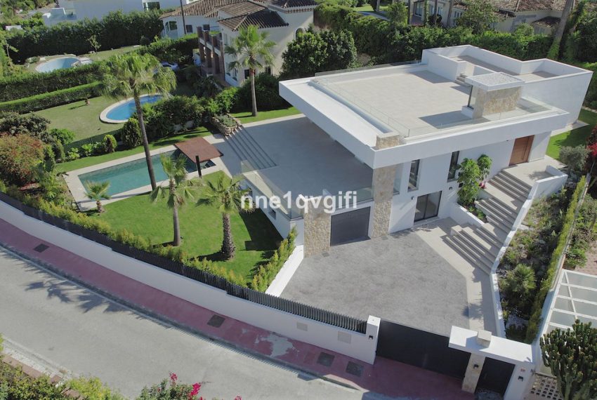 R5032297-Villa-For-Sale-Guadalmina-Alta-Detached-4-Beds-468-Built-7