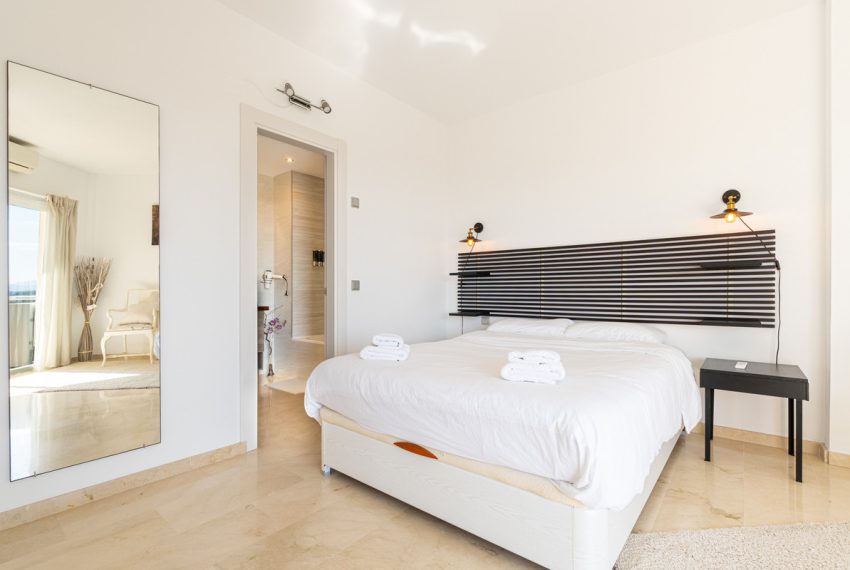 R5032549-Apartment-For-Sale-Estepona-Penthouse-1-Beds-99-Built-13