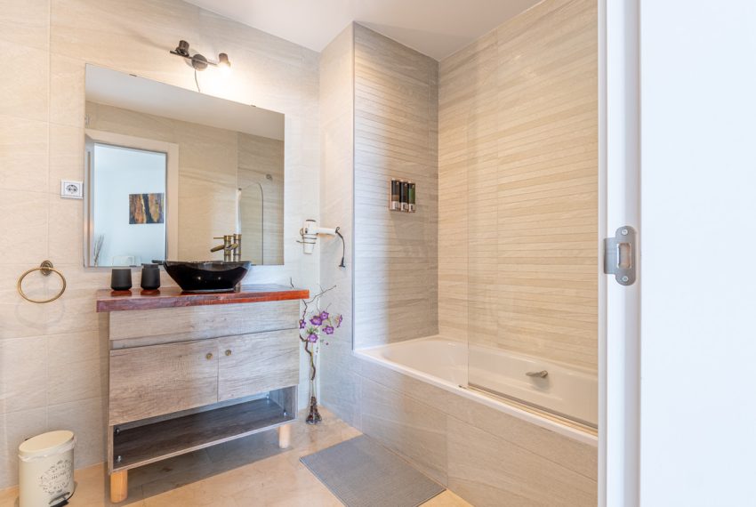 R5032549-Apartment-For-Sale-Estepona-Penthouse-1-Beds-99-Built-18