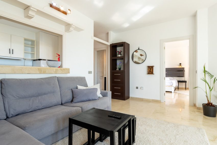 R5032549-Apartment-For-Sale-Estepona-Penthouse-1-Beds-99-Built-8