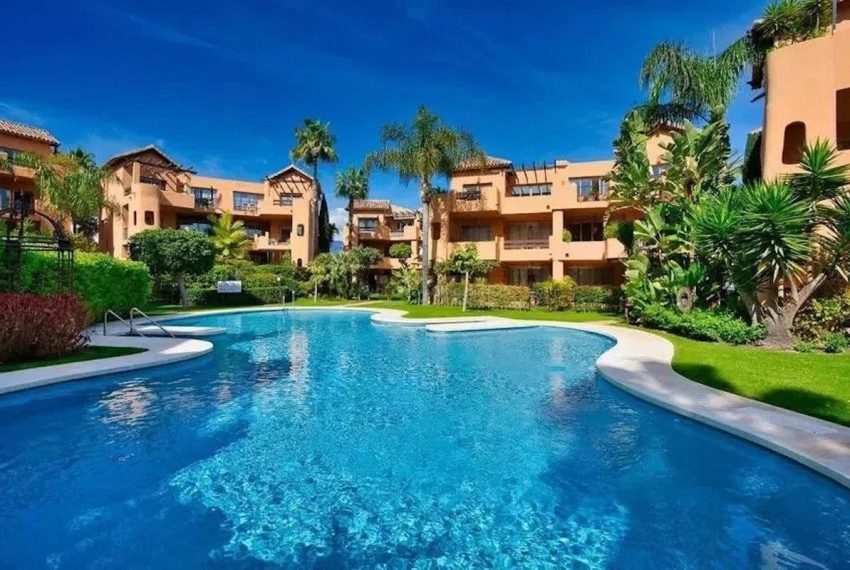 R5039047-Apartment-For-Sale-Bel-Air-Ground-Floor-2-Beds-182-Built-2