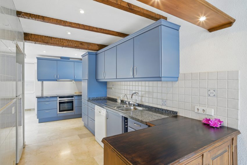 R5041408-Townhouse-For-Sale-Nueva-Andalucia-Terraced-3-Beds-285-Built-15