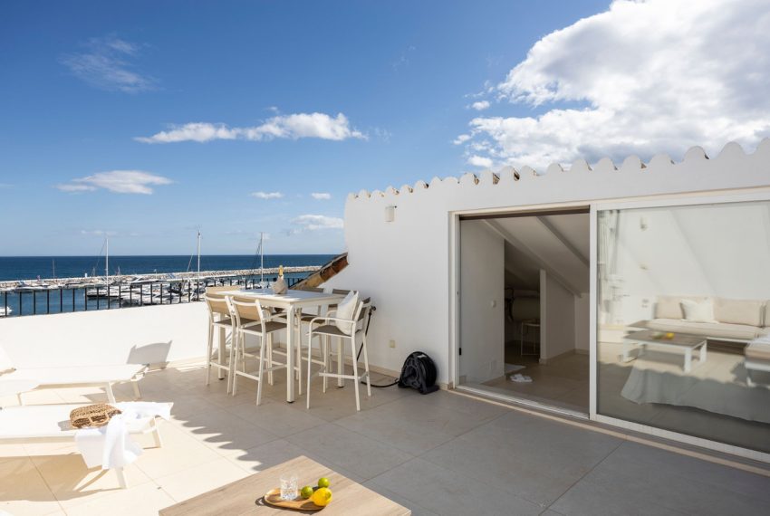 R5041645-Apartment-For-Sale-Puerto-Banus-Penthouse-Duplex-2-Beds-113-Built-2