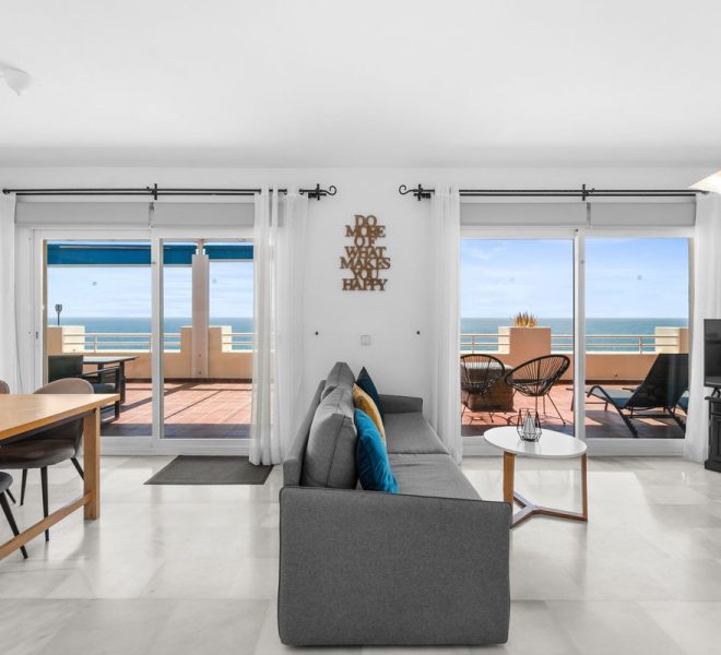 R5042119-Image 1-Penthouse - 3 Beds - 117 Built