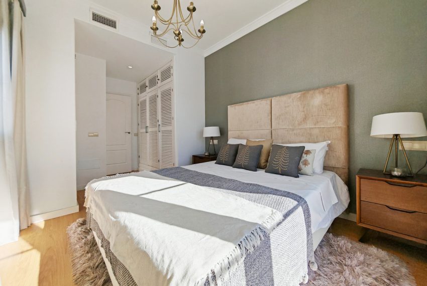 R5042338-Villa-For-Sale-Estepona-Detached-4-Beds-351-Built-12