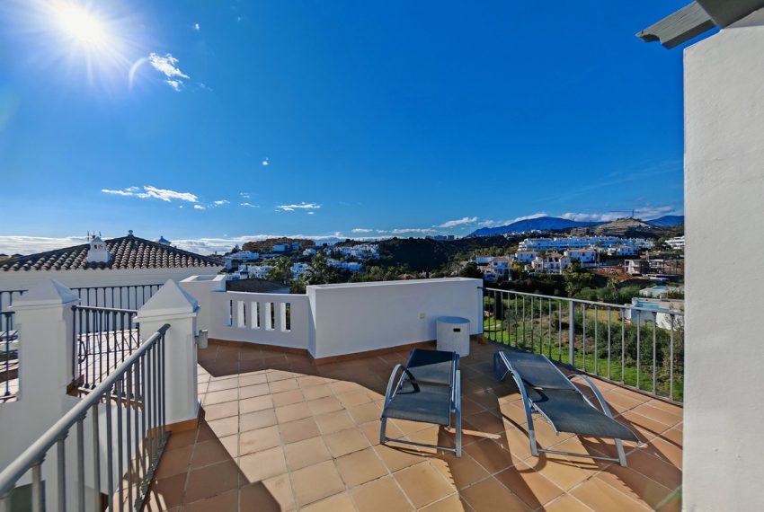 R5042338-Villa-For-Sale-Estepona-Detached-4-Beds-351-Built-19