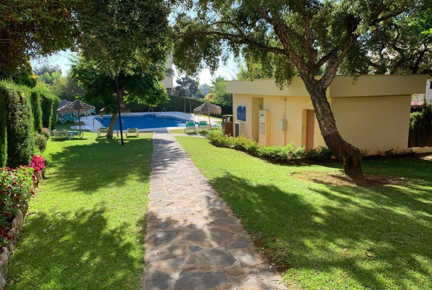R5043652-Apartment-For-Sale-Calahonda-Penthouse-2-Beds-51-Built-1