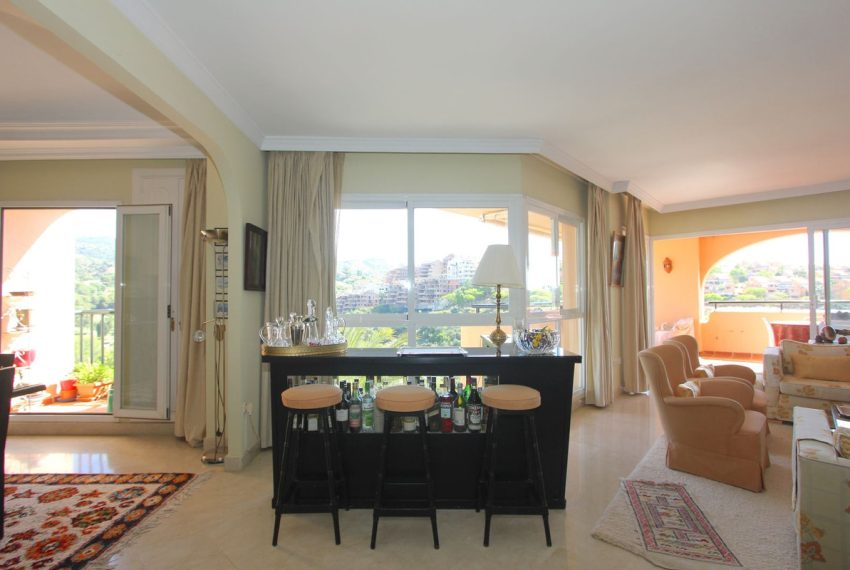 R5044033-Apartment-For-Sale-Elviria-Penthouse-3-Beds-190-Built-18