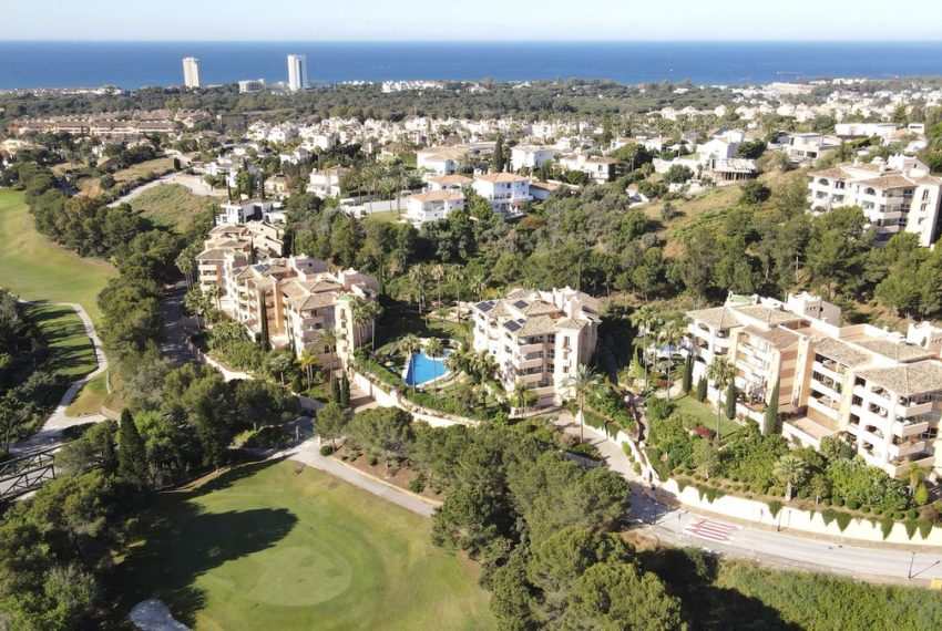 R5044033-Apartment-For-Sale-Elviria-Penthouse-3-Beds-190-Built-4