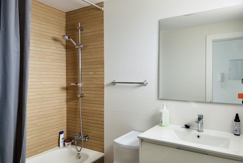 R5044453-Apartment-For-Sale-Estepona-Penthouse-2-Beds-62-Built-16