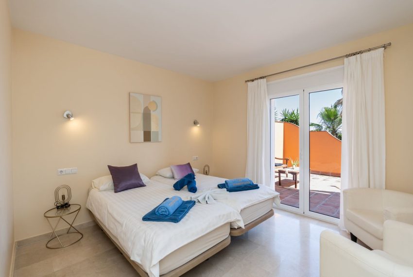 R5044567-Villa-For-Sale-La-Cala-de-Mijas-Detached-5-Beds-419-Built-13