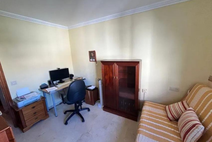 R5044747-Apartment-For-Sale-Estepona-Penthouse-4-Beds-125-Built-11