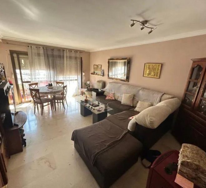 R5044747-Image 1-Penthouse - 4 Beds - 125 Built