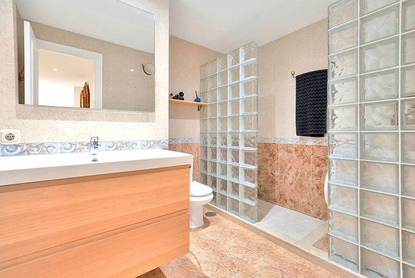 R5044924-Apartment-For-Sale-San-Pedro-de-Alcantara-Penthouse-3-Beds-120-Built-7