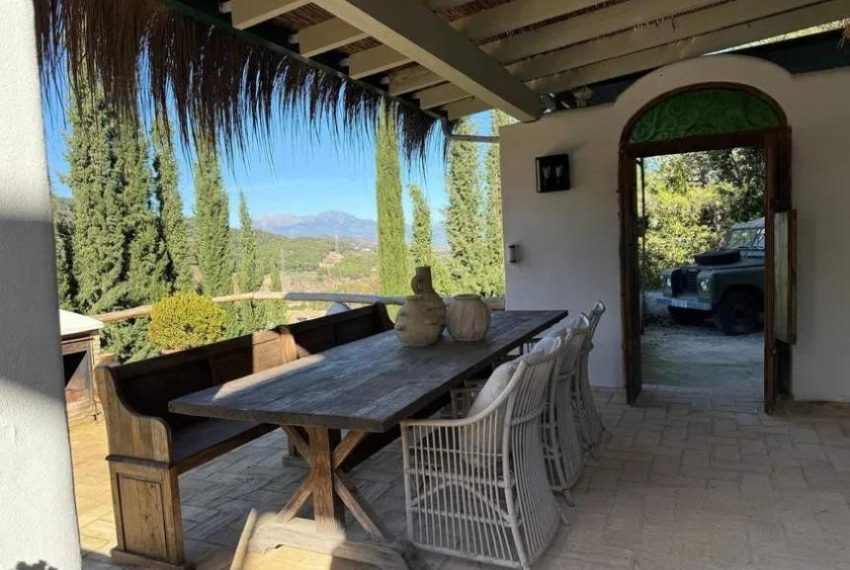 R5046922-Villa-For-Sale-Monda-Finca-9-Beds-450-Built