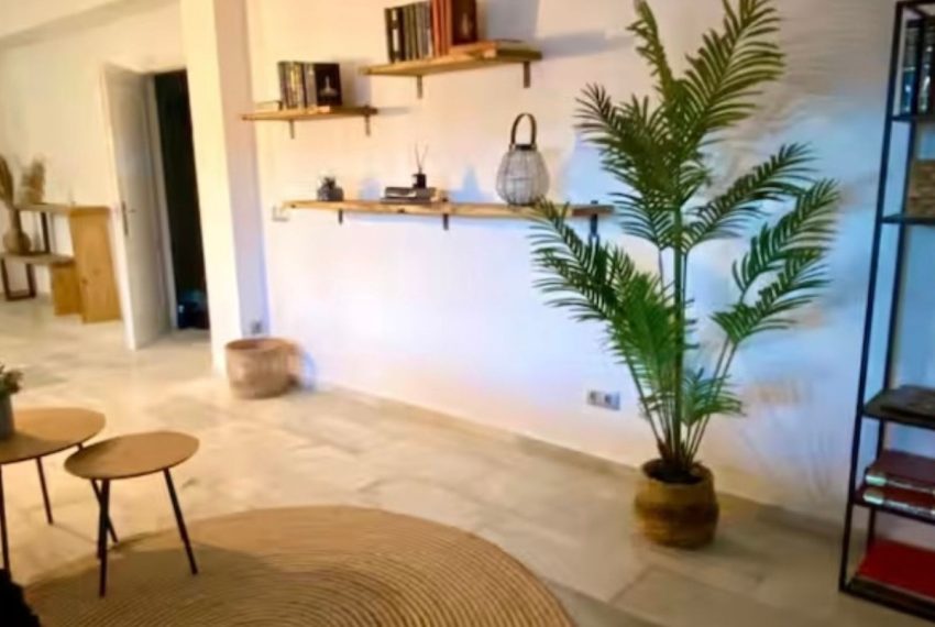 R5048227-Villa-For-Sale-Marbella-Detached-10-Beds-526-Built-10
